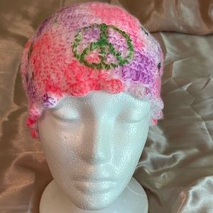 OS crochet painted beanie